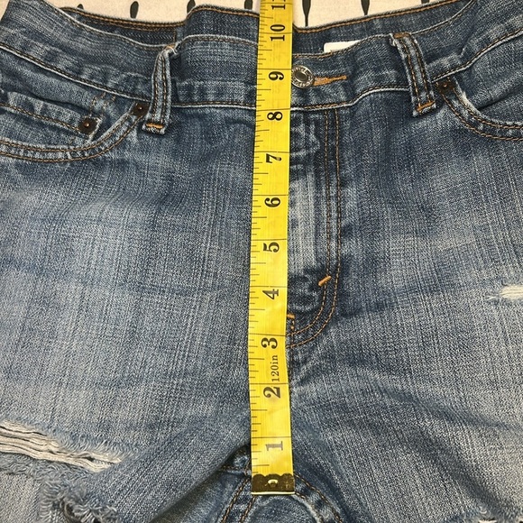 Vintage Levi 515’s Cut off denim Jean Short. Size 10 - Picture 6 of 10